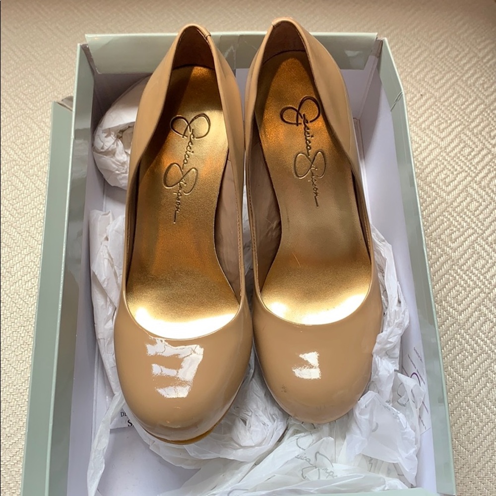 Jessica Simpson Nude Patent Heels